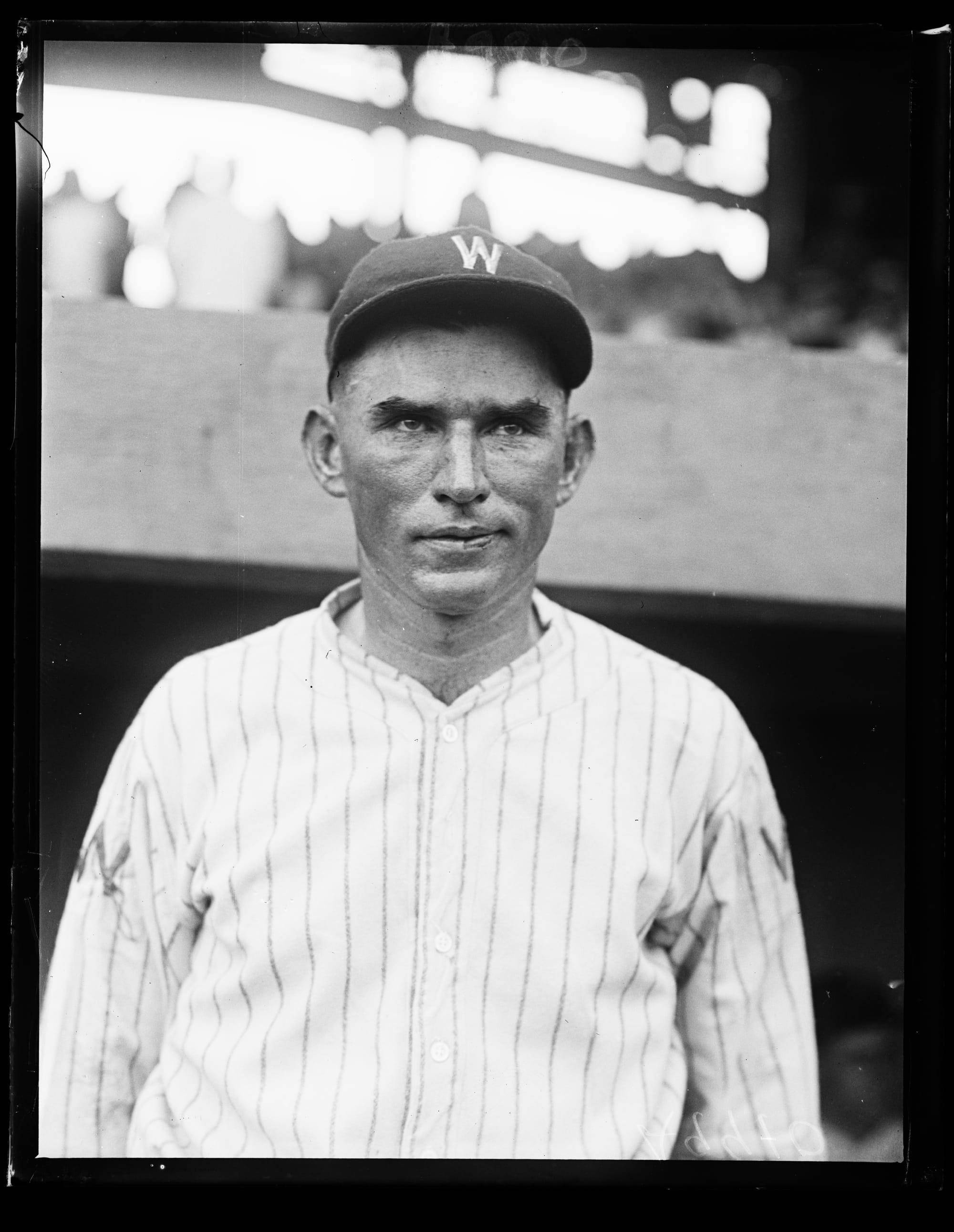 Tom Zachary with the Senators, 1925. Photo: Harris & Ewing, Library of Congress.