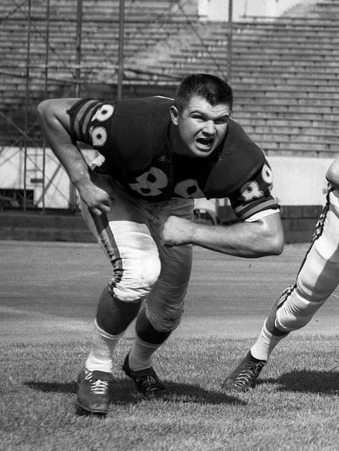 Ditka (89) at Bears practice at Soldier Field, Sept. 6, 1961, weeks into his rookie season. (Photo: John Puslis / Chicago Daily News, public domain)