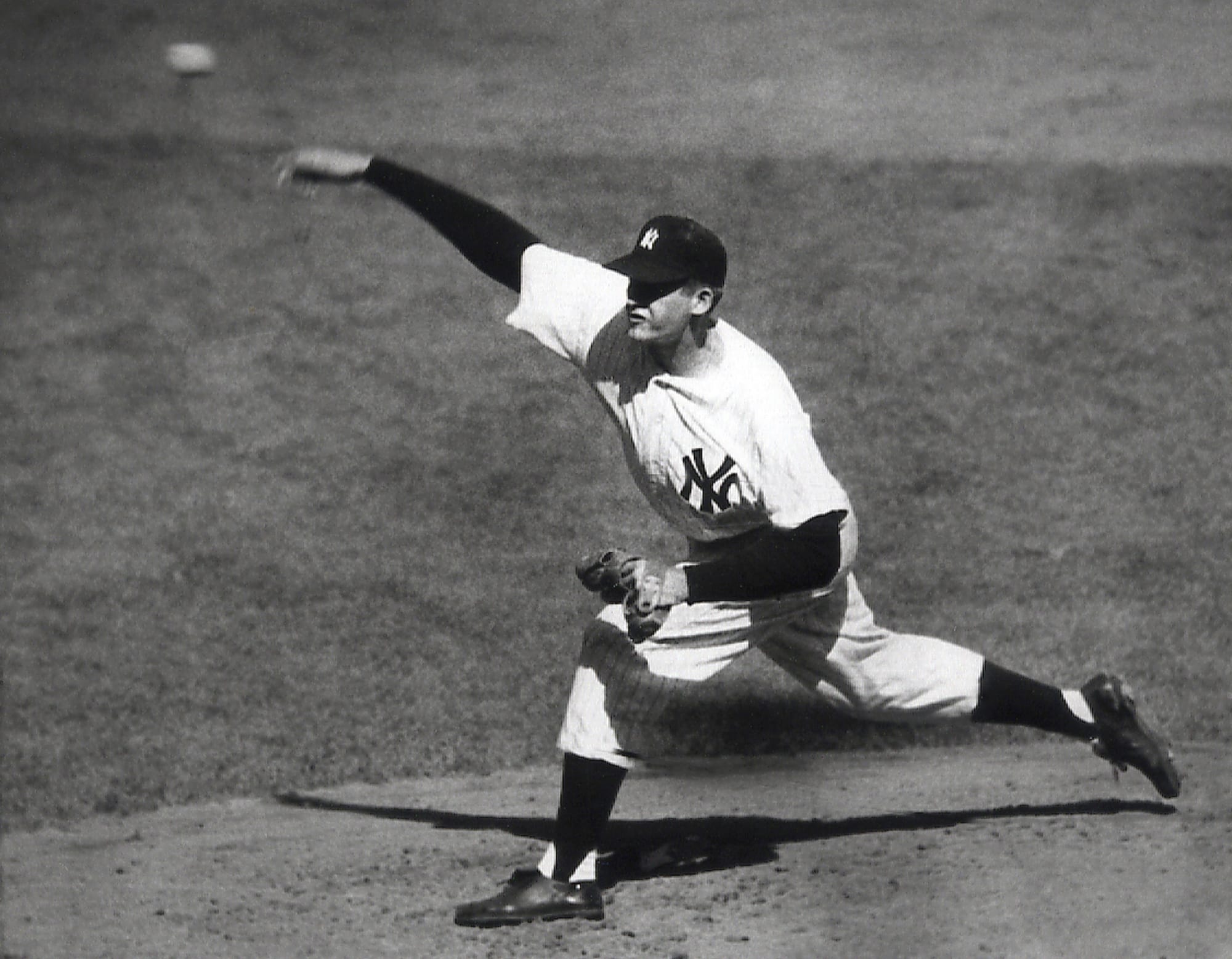 Larsen pitching in Game 5. He had gone to a no-windup delivery late in the 1956 season.