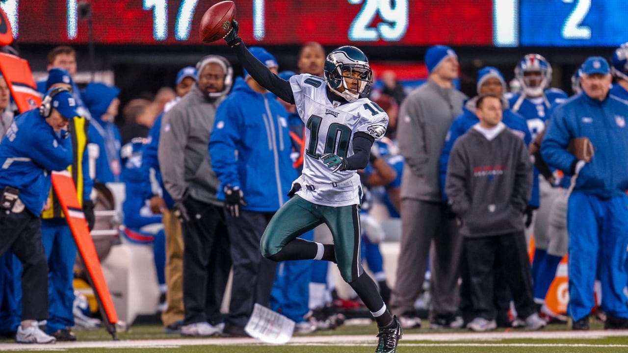 DeSean Jackson (10) on his walk-off punt return, Dec. 19, 2010.