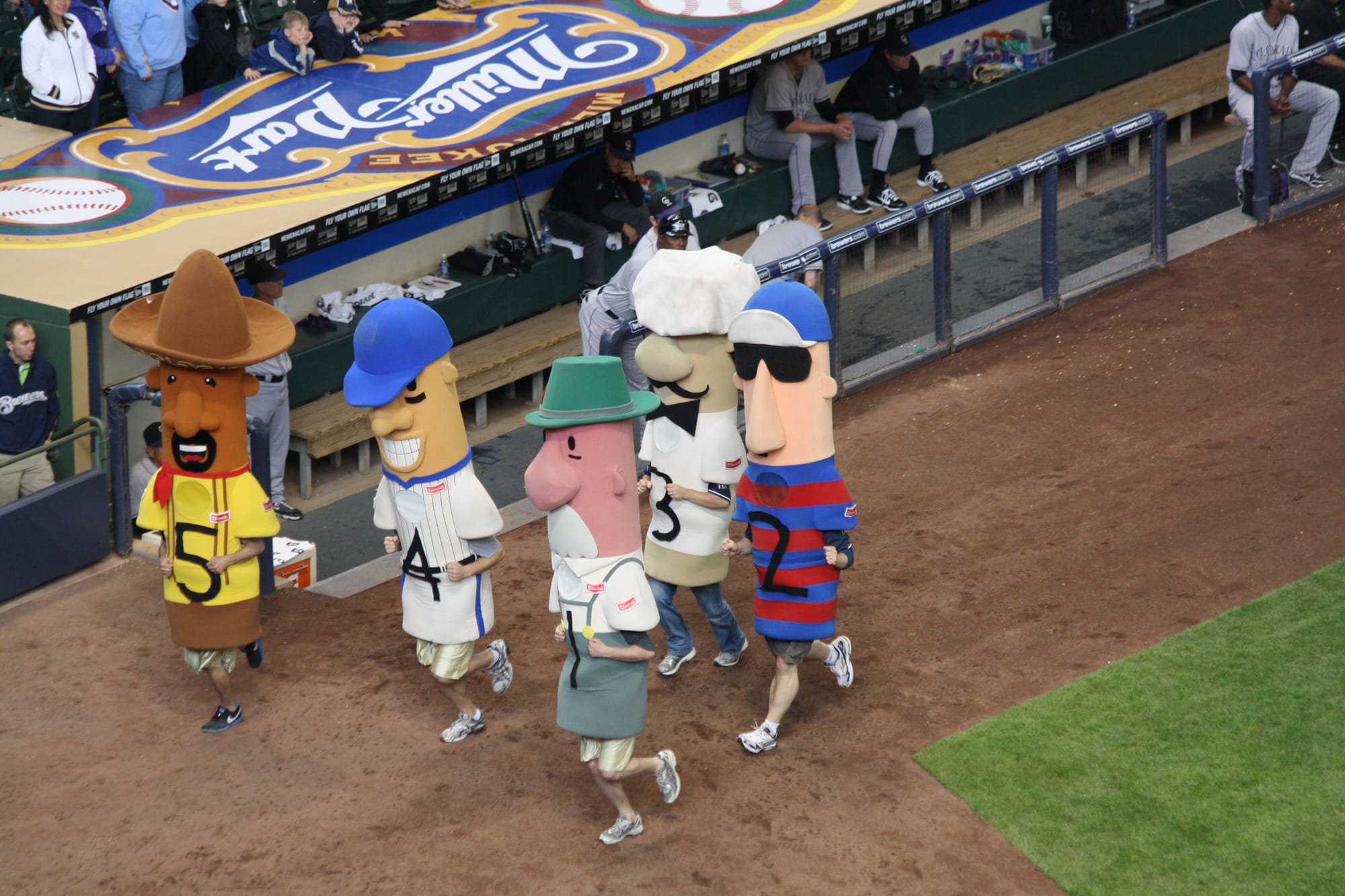 The sausage race, April 2012. (Photo: Royalbroil, CC BY-SA 3.0, via Wikimedia Commons)