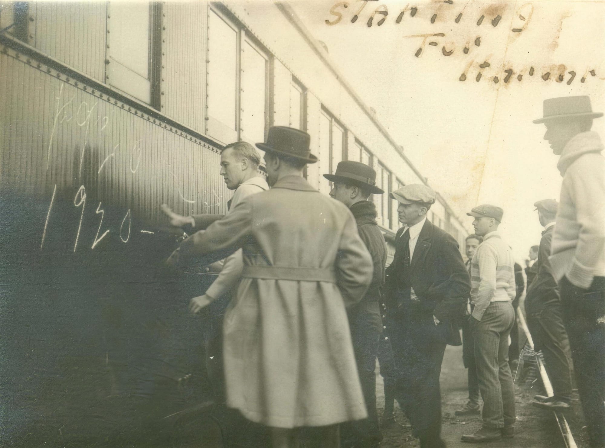 “Starting for Harvard.” Centre’s team leaves Danville for Cambridge in 1920; the year is chalked on the railcar. (Centre College Digital Archives)