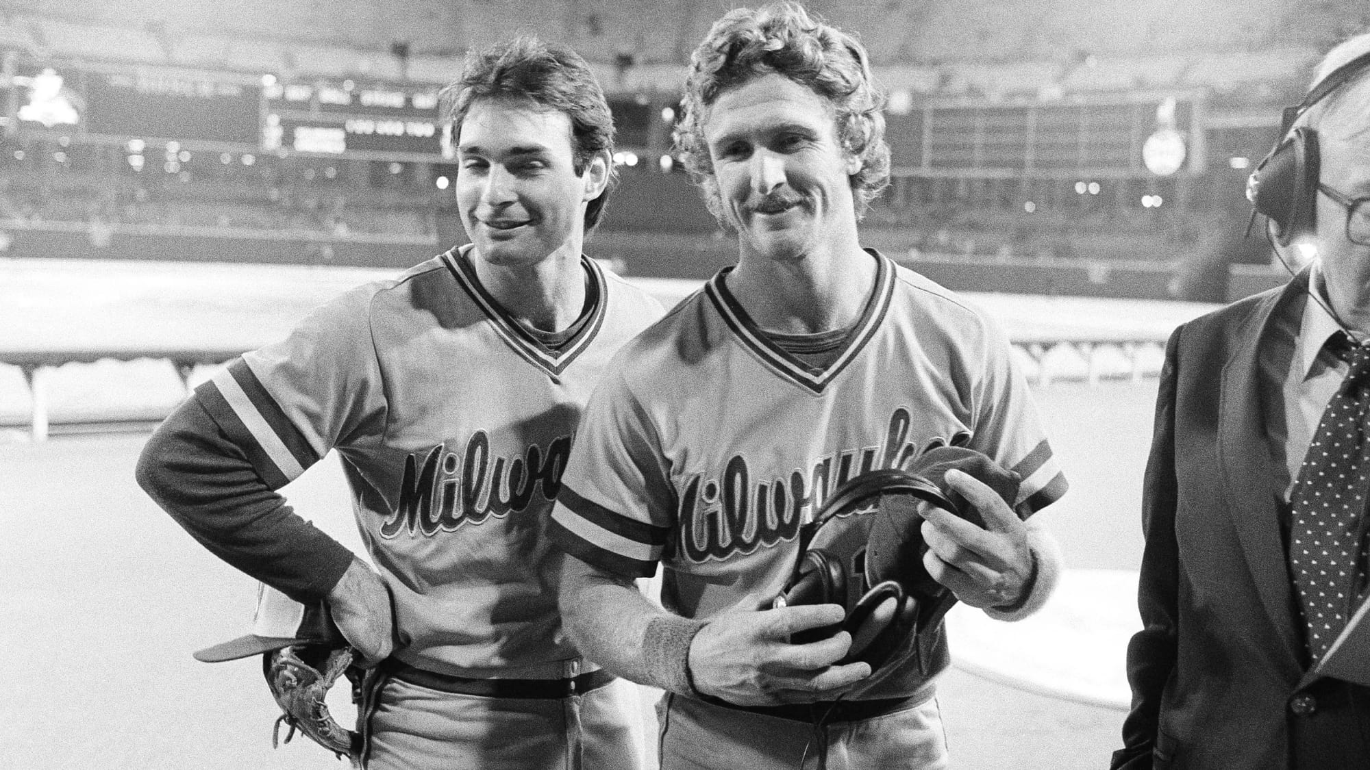 Yount and Molitor, who played 15 seasons together in Milwaukee.
