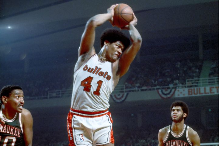 Wes Unseld: The Where's Waldo of 1970s Basketball Cards