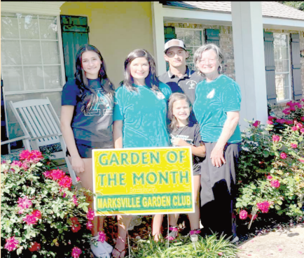 Woods family named Garden of the Month for April