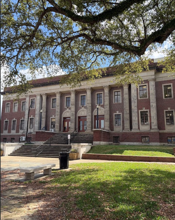 Breaking: Sufficient Evidence Found to Proceed in Child Pornography Case! ⚖️