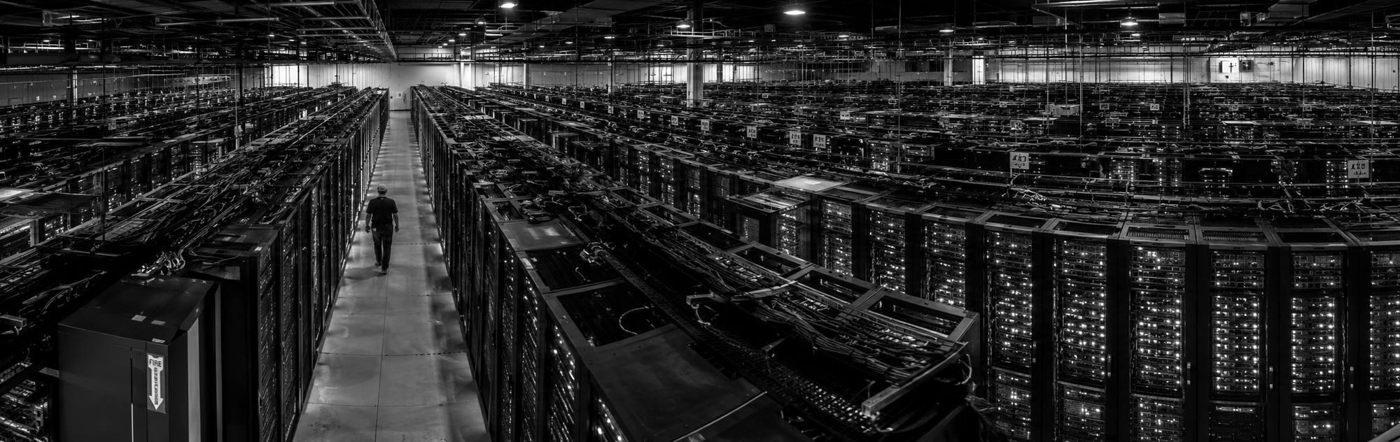 Data center server room technician