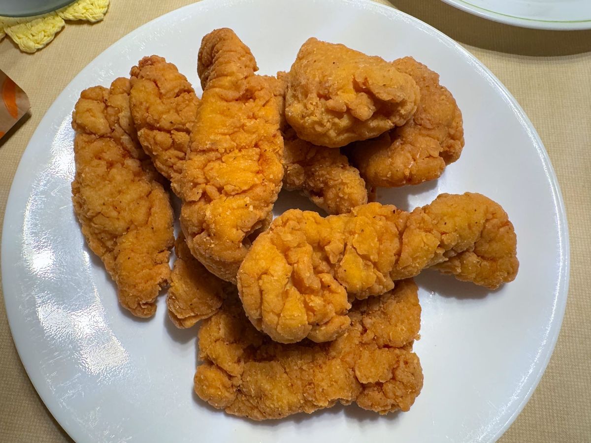 Vons chicken tenders, in their natural habitat.