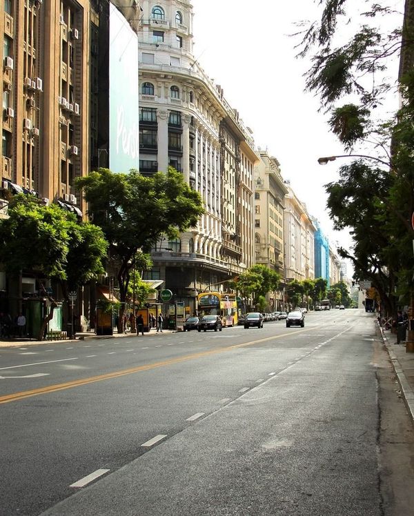 Departamentos a mitad de precio en Microcentro