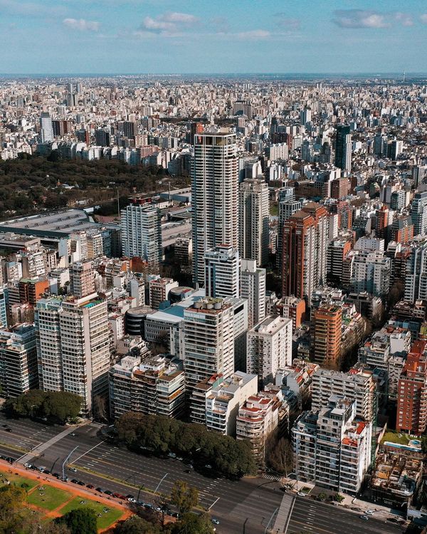 Comprar para alquilar: qué barrios dejan mejor renta en CABA