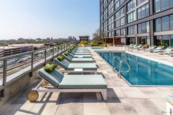 Piscina, cowork y gimnasio ya no alcanzan: la calidad empieza a definir el valor