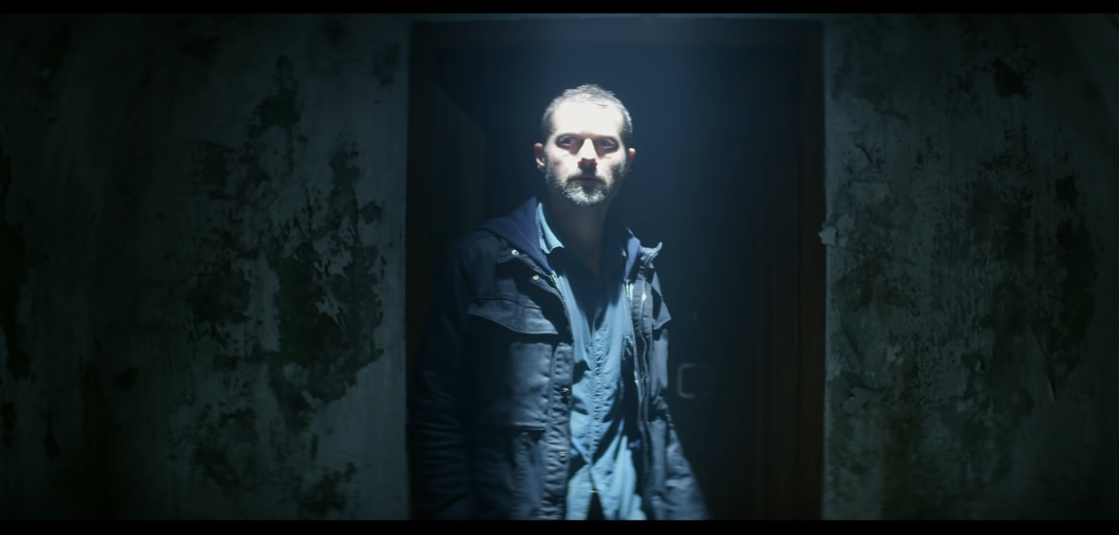 James Badge Dale stars as a man trying to solve something unsolvable in The Empty Man. (Credit: Disney)