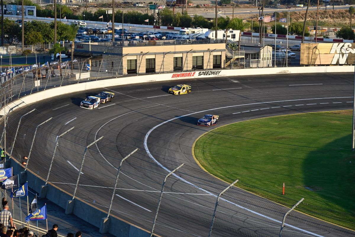 Irwindale Speedway: A Haven for Motorsports Enthusiasts