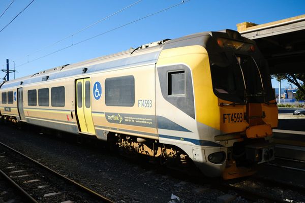 A Matangi train at Wellington Station on a beautiful day.