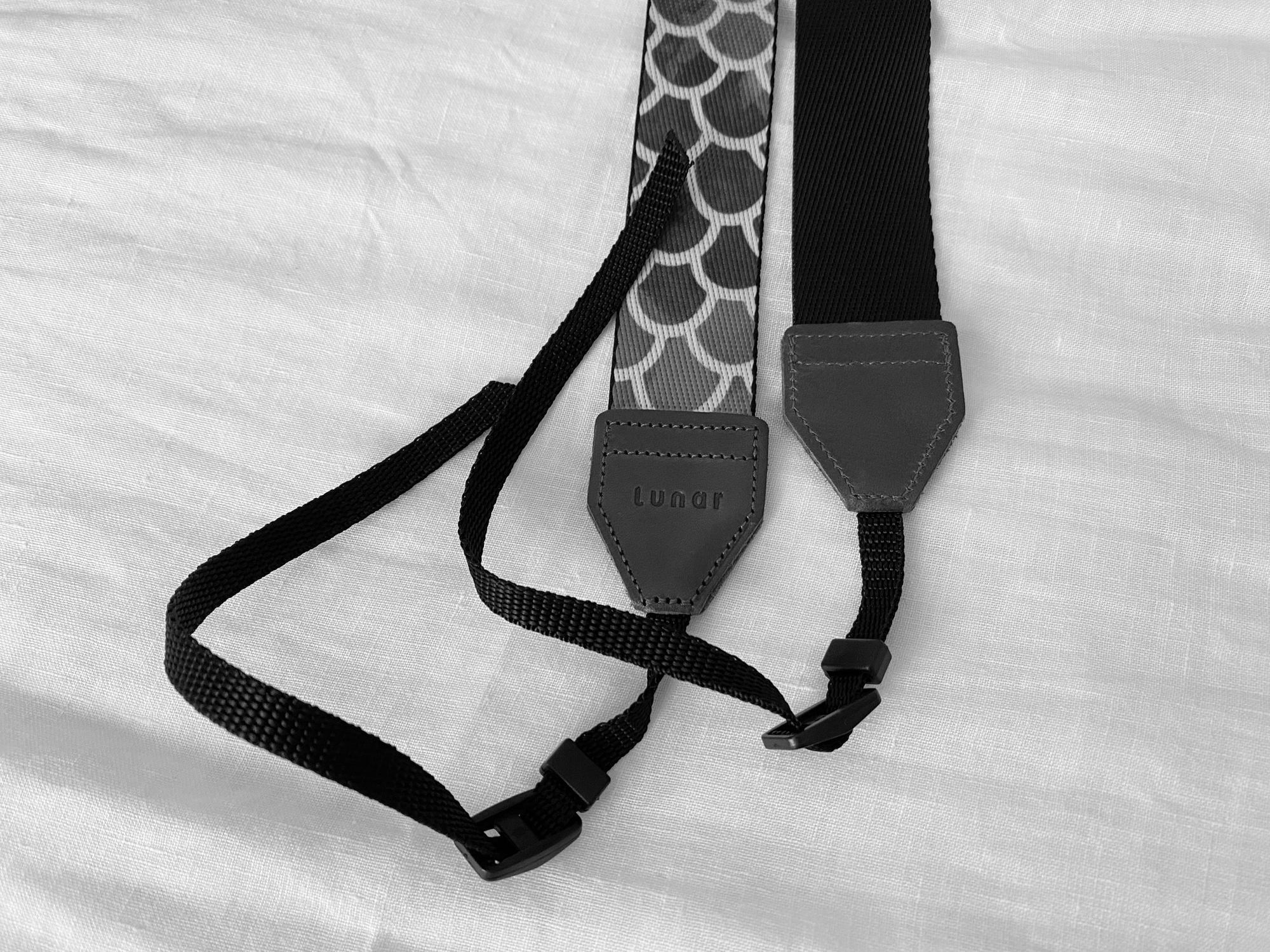 The low-key camera strap