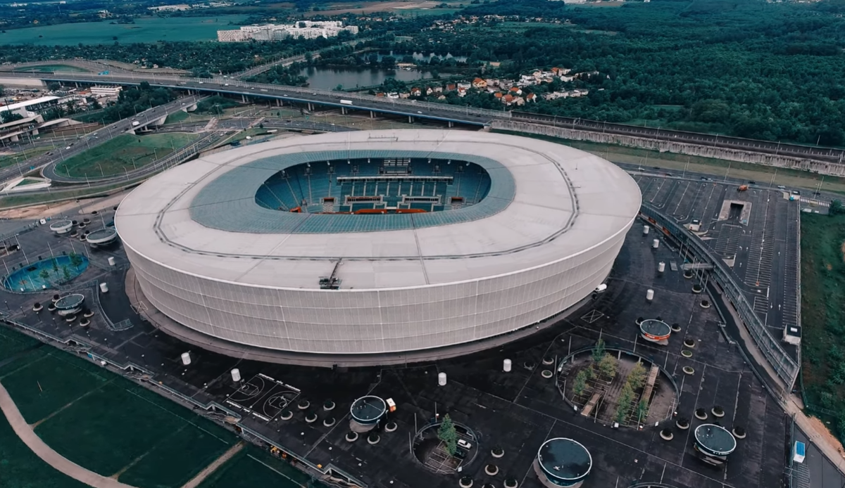 Miliony dla Śląska z... lotniska. Ujawniono szczegóły finansowania klubu Zdjęcie główne wpisu