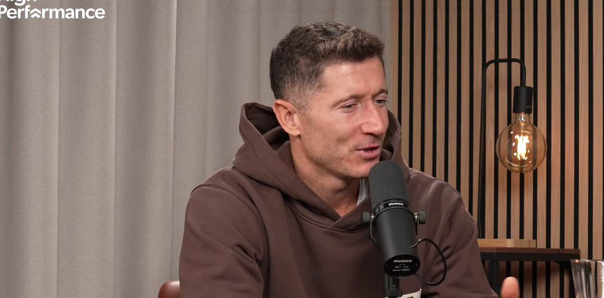 Robert Lewandowski dostał ofertę wielkiego kontraktu! Znamy szczegóły Zdjęcie główne wpisu