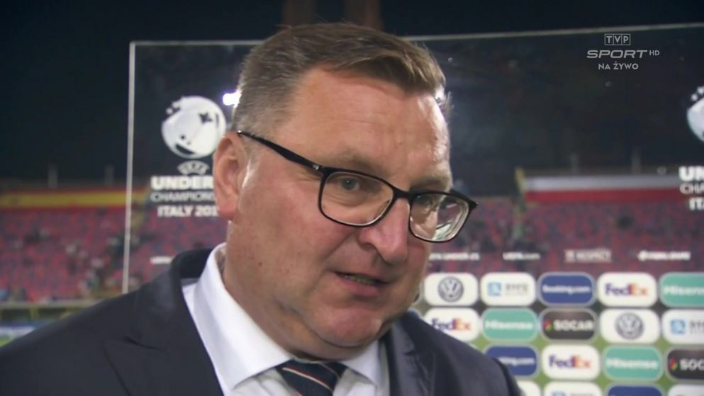 Potężna wpadka PZPN-u. Michniewicz dostał kontrakt… z adresem Nawałki Zdjęcie główne wpisu