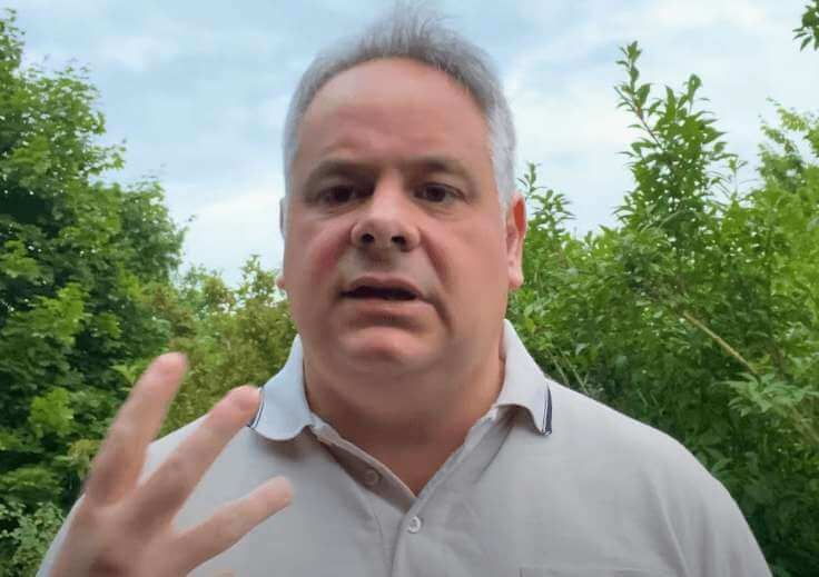 Właściciel Polonii Warszawa otrzymywał pogróżki do swojej firmy. „Grozili mojej rodzinie” Zdjęcie główne wpisu