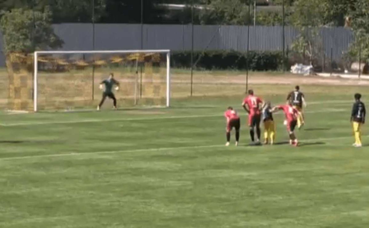 Sławomir Peszko marnuje karnego w meczu okręgówki! [WIDEO] Zdjęcie główne wpisu