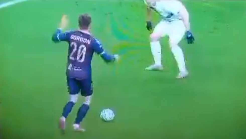 Najdziwniejsza bramka w tym sezonie ekstraklasy? „Nie uwierzę, że on tak chciał”. [WIDEO] Zdjęcie główne wpisu