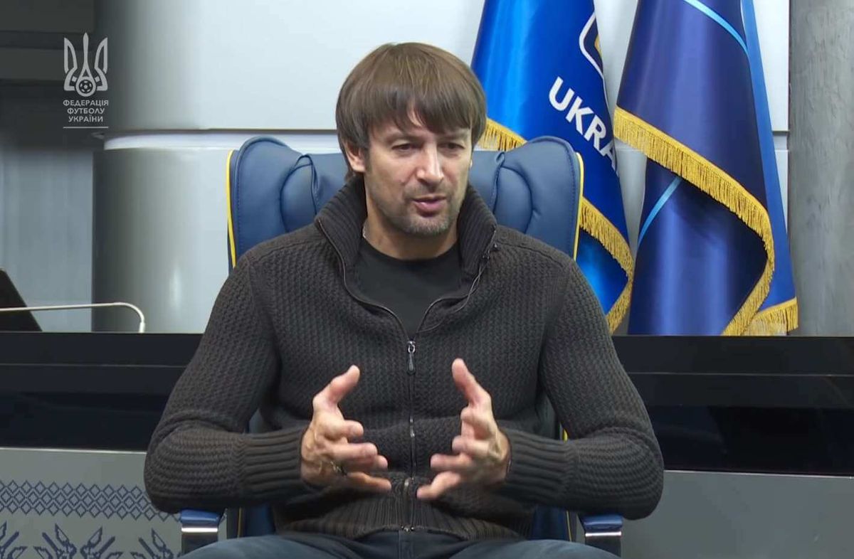 Hit w reprezentacji Ukrainy! Na ławce rezerwowych w roli zawodnika zasiądzie trener bramkarzy Zdjęcie główne wpisu