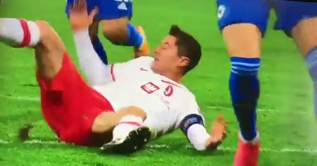 Bośnia gra w dziesiątkę! Zasłużona czerwona kartka? [WIDEO] Zdjęcie główne wpisu