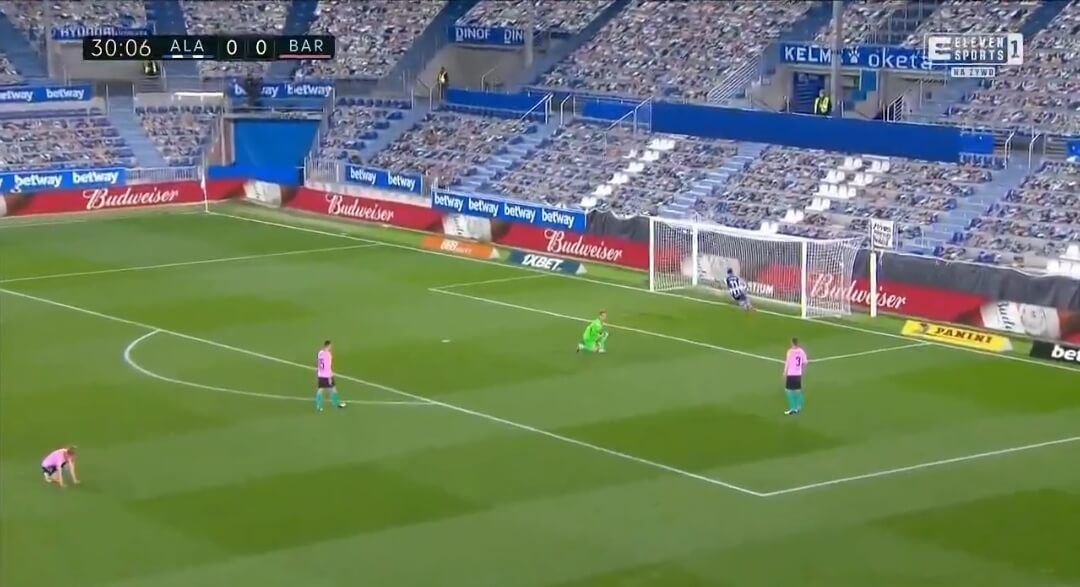 Barcelona straciła bramkę na własne życzenie. Fatalny błąd Neto [WIDEO] Zdjęcie główne wpisu