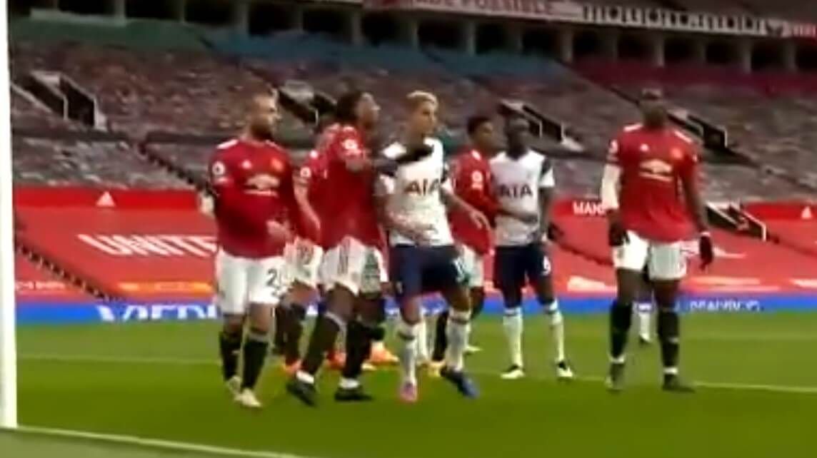 Martial wyrzucony z boiska w hicie Premier League. Kontrowersja to mało powiedziane [WIDEO] Zdjęcie główne wpisu