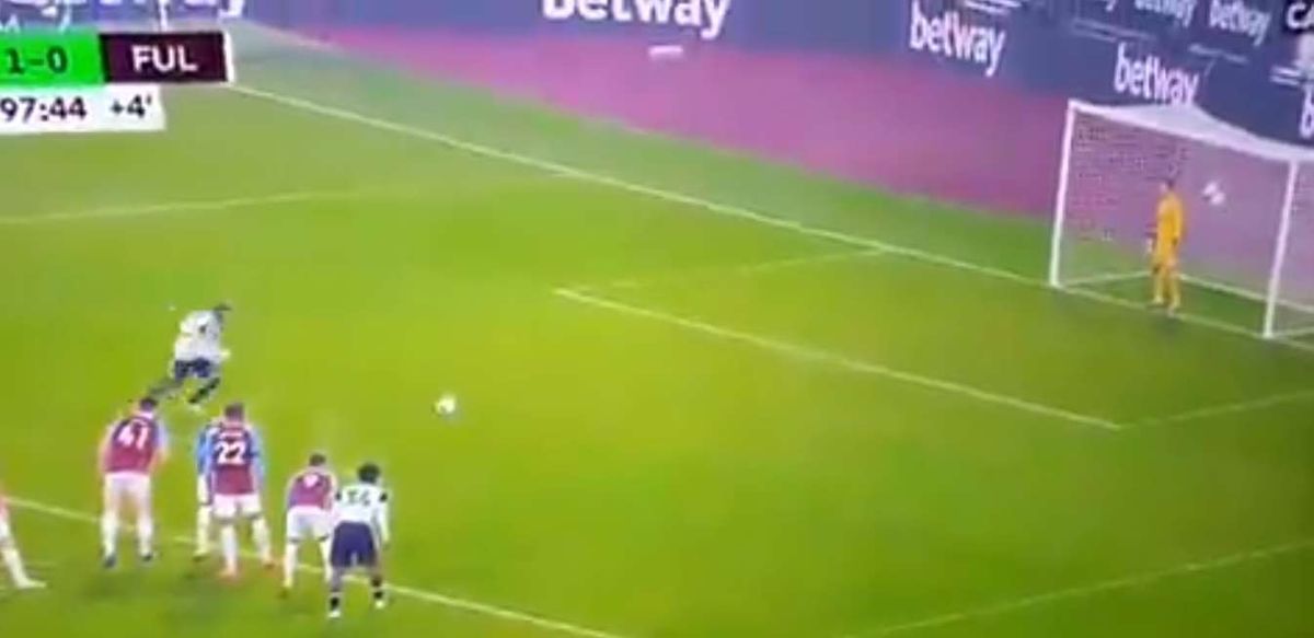 98. minuta meczu, rzut karny na wagę remisu. Co robi Lookman? [WIDEO] Zdjęcie główne wpisu