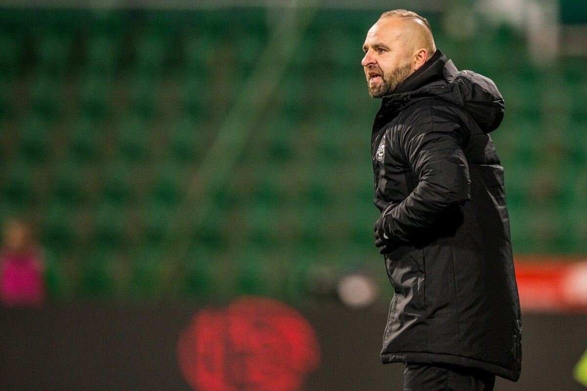 Trener Warty Poznań komplementuje doświadczonego zawodnika. „Jest Maldinim i Pirlo naszego klubu” Zdjęcie główne wpisu