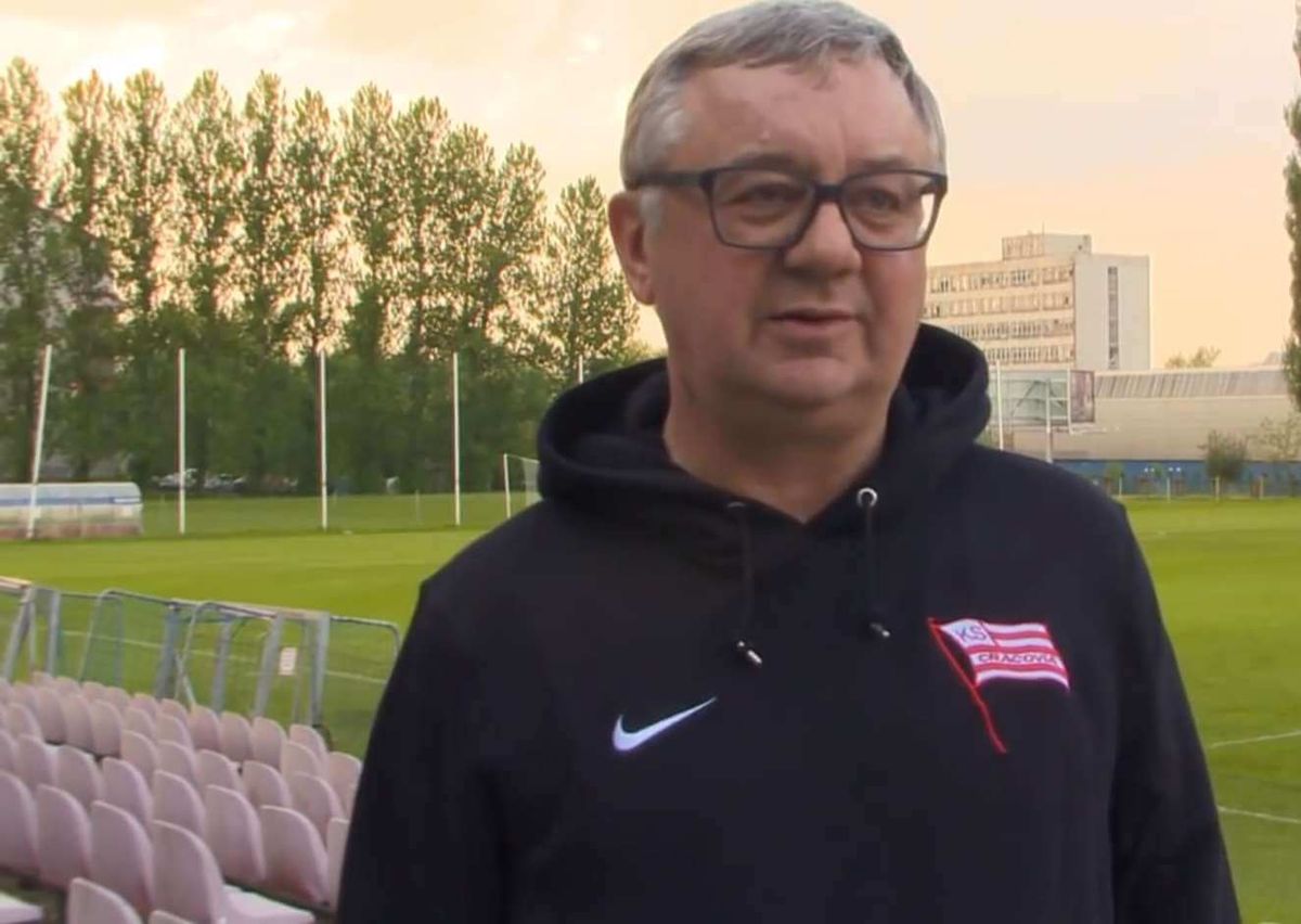 Właściciel Cracovii obiecał piłkarzowi podwyżkę na antenie. „To mój ulubiony zawodnik” Zdjęcie główne wpisu