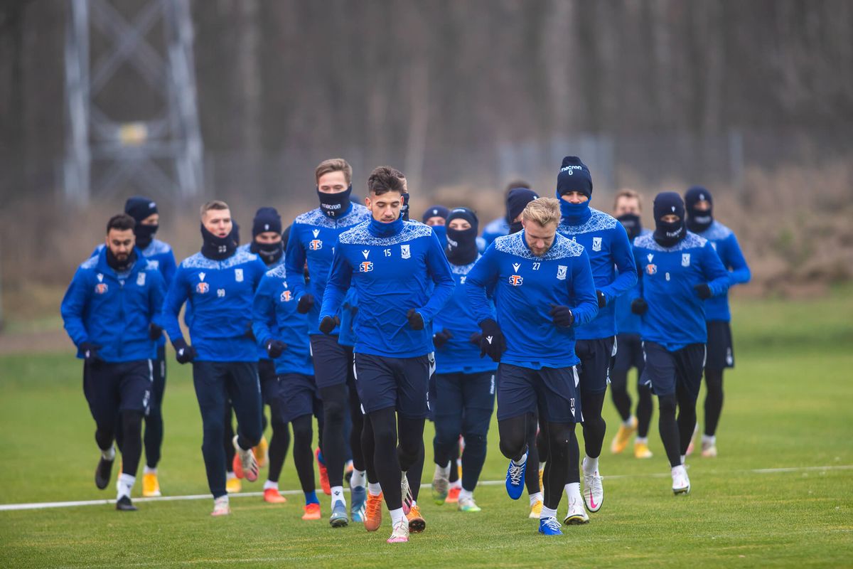 Lech Poznań wzmacnia się przed walką o LM! Kolejorz bliski sprowadzenia piłkarza z ligi portugalskiej Zdjęcie główne wpisu