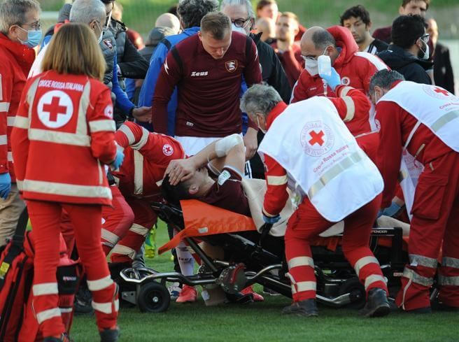 Czy Patryk Dziczek będzie musiał zakończyć karierę? Specjalista ocenił sytuację Polaka Zdjęcie główne wpisu