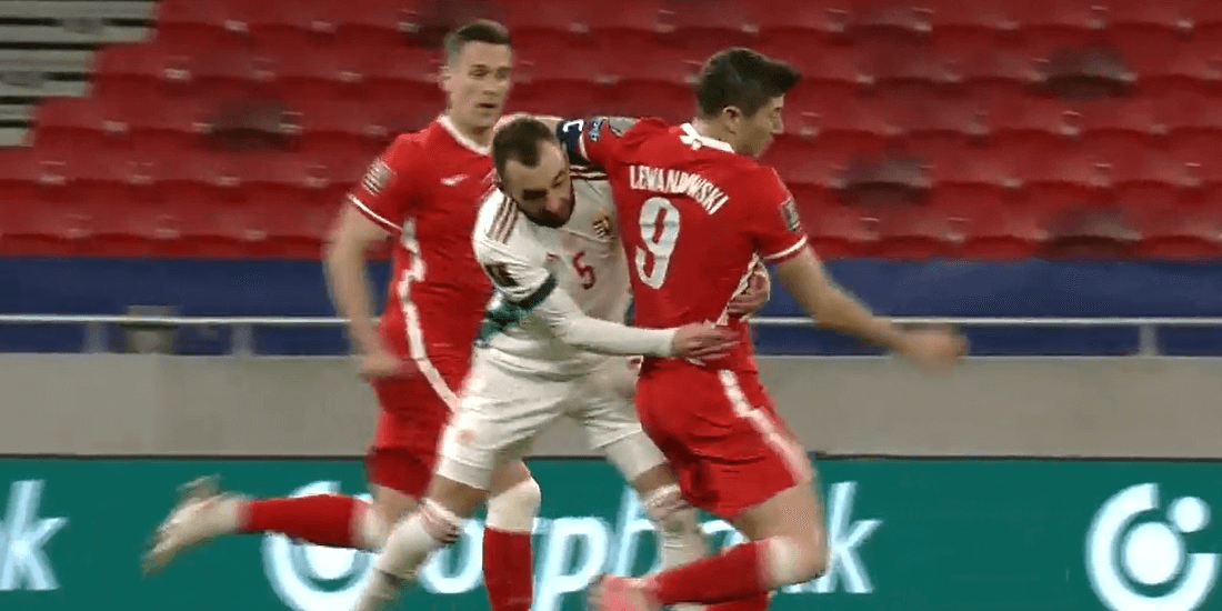 Feliks Brych sędziował przeciwko Polsce? „Przy bramce na 2:0 przeoczył ewidentny faul” Zdjęcie główne wpisu