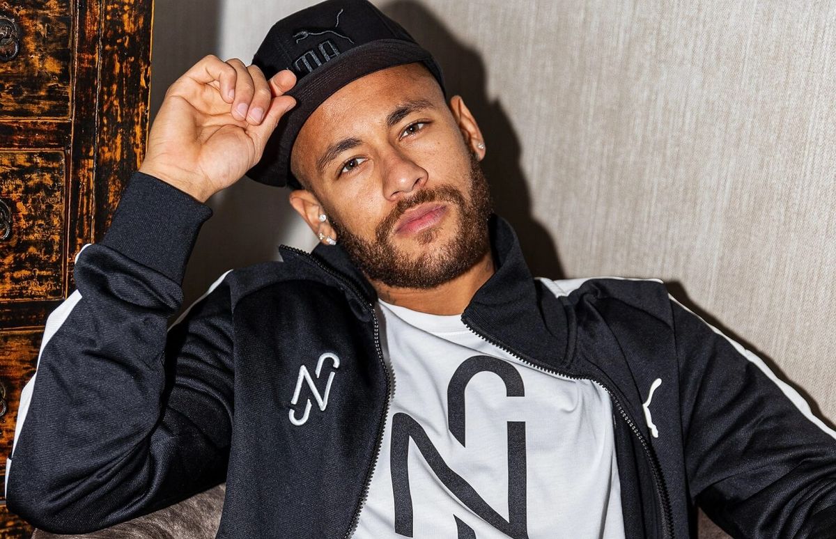Neymar w roli negocjatora. Brazylijczyk pomaga PSG ściągnąć następcę Mbappe Zdjęcie główne wpisu
