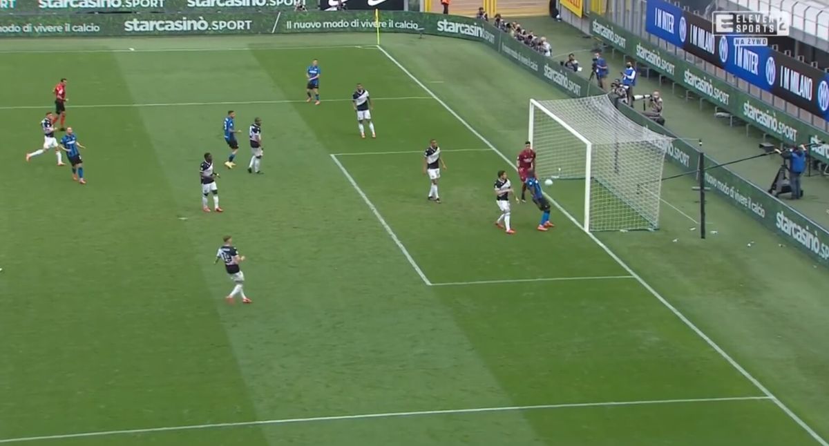 Szczęśliwa bramka Lukaku! Belgowi asystował słupek [WIDEO] Zdjęcie główne wpisu