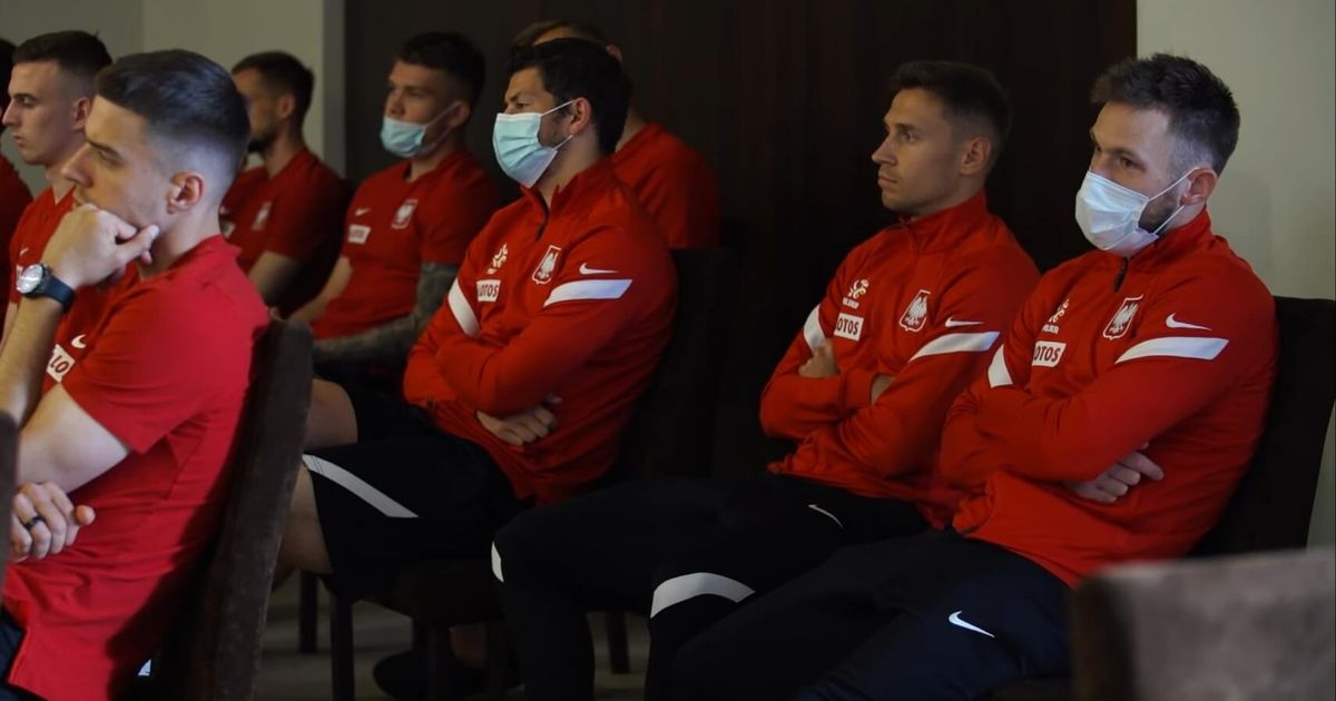 Reprezentanci nie rozumieją Paulo Sousy? „Pytają Kwiatkowskiego, czy wszystko dobrze zrozumieli” Zdjęcie główne wpisu