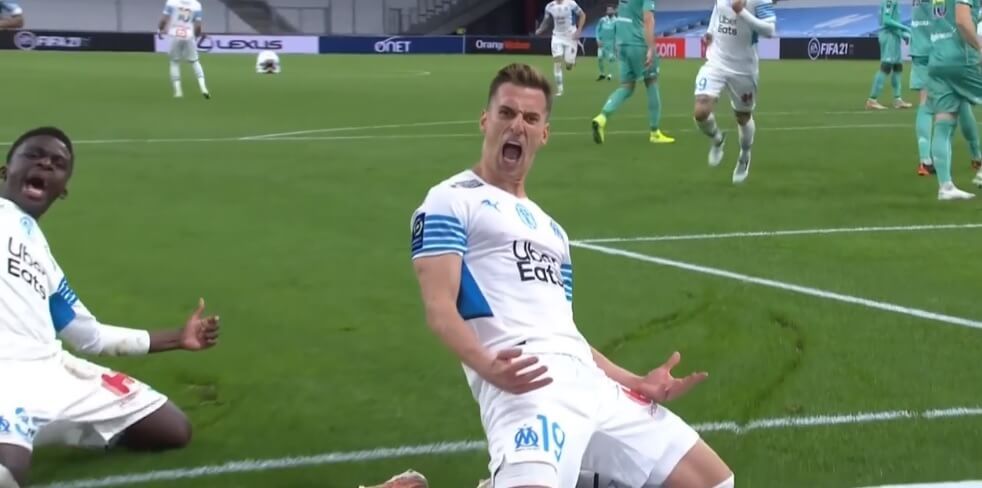 Hat-trick Arkadiusza Milika! Gol Polaka w 95. minucie na wagę zwycięstwa [WIDEO] Zdjęcie główne wpisu