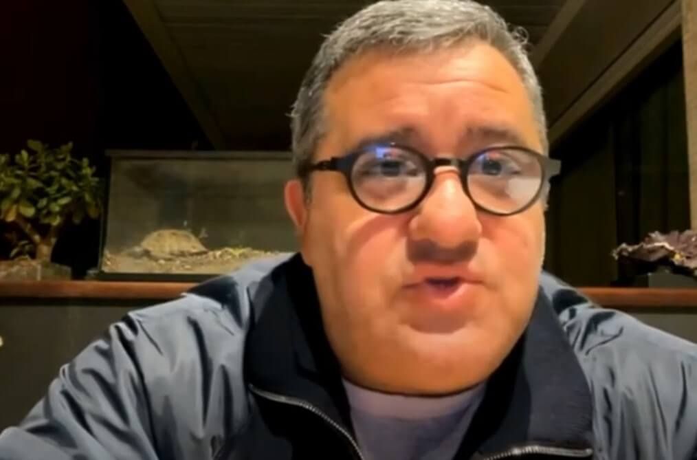 Mino Raiola jednak żyje! „Uśmiercają mnie drugi raz w ciągu czterech miesięcy” Zdjęcie główne wpisu