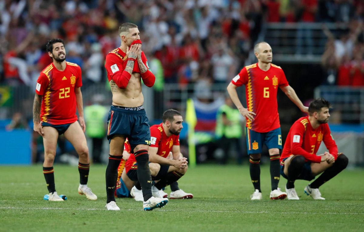 Dwóch zakażonych koronawirusem w reprezentacji Hiszpanii! Piłkarze trenują indywidualnie Zdjęcie główne wpisu