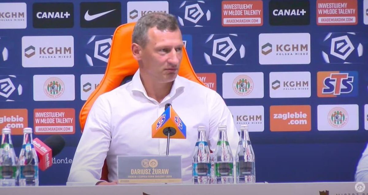 Prezes Zagłębia Lubin o zapisie w kontrakcie Żurawia. „Nie ma możliwości, by trenerzy nie akceptowali naszej strategii” Zdjęcie główne wpisu