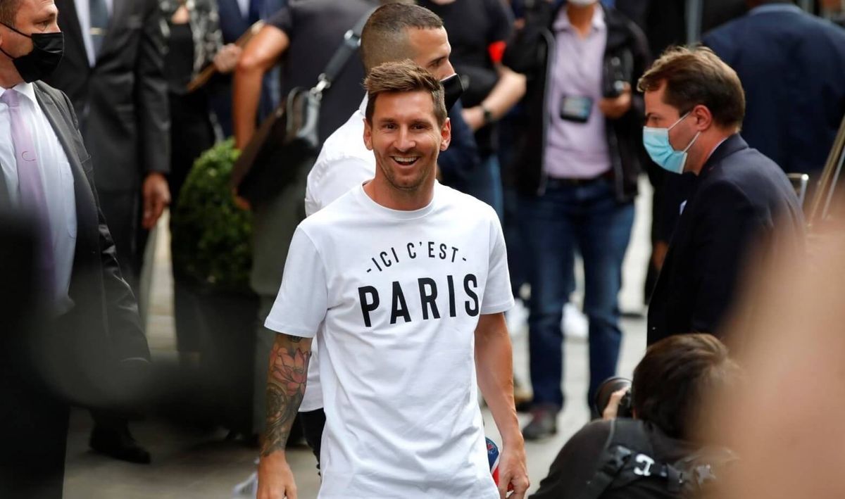 Leo Messi pomyślnie przeszedł testy medyczne w PSG. Wiemy, kiedy odbędzie się konferencja prasowa Zdjęcie główne wpisu