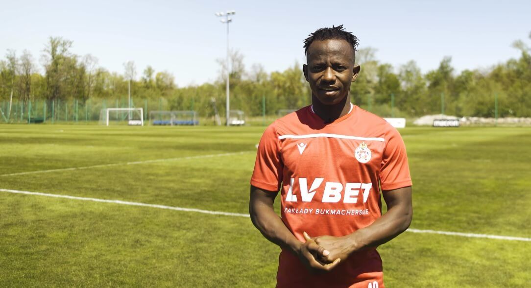 Jego bramkę widział cały piłkarski świat! „Gratulacje napływały z wielu krajów. Pisał Kalidou Koulibaly” Zdjęcie główne wpisu