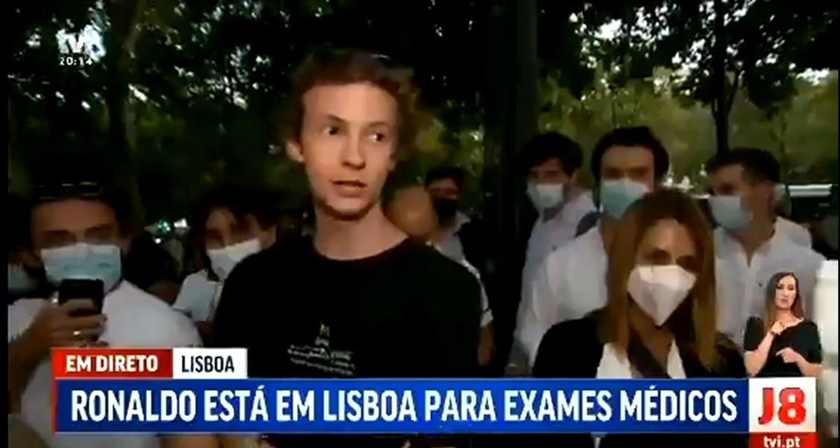 Kibic Arsenalu zezłomował swój ukochany klub. „Ronaldo nie będzie grał u naszych rywali, bo my konkurujemy z Brighton” [WIDEO] Zdjęcie główne wpisu