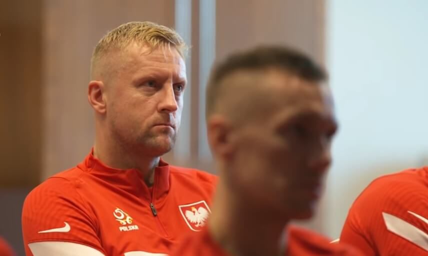 Krzysztof Stanowski zdradził, jak Kamil Glik reaguje na oskarżenia Anglików. „On się śmieje…” Zdjęcie główne wpisu