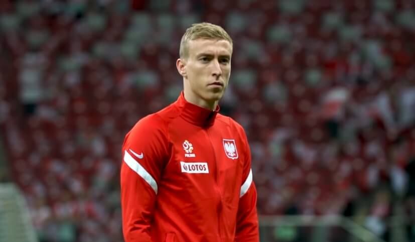 Nieoczekiwany ruch Adama Buksy. Polak trafi do klubu z Danii Zdjęcie główne wpisu