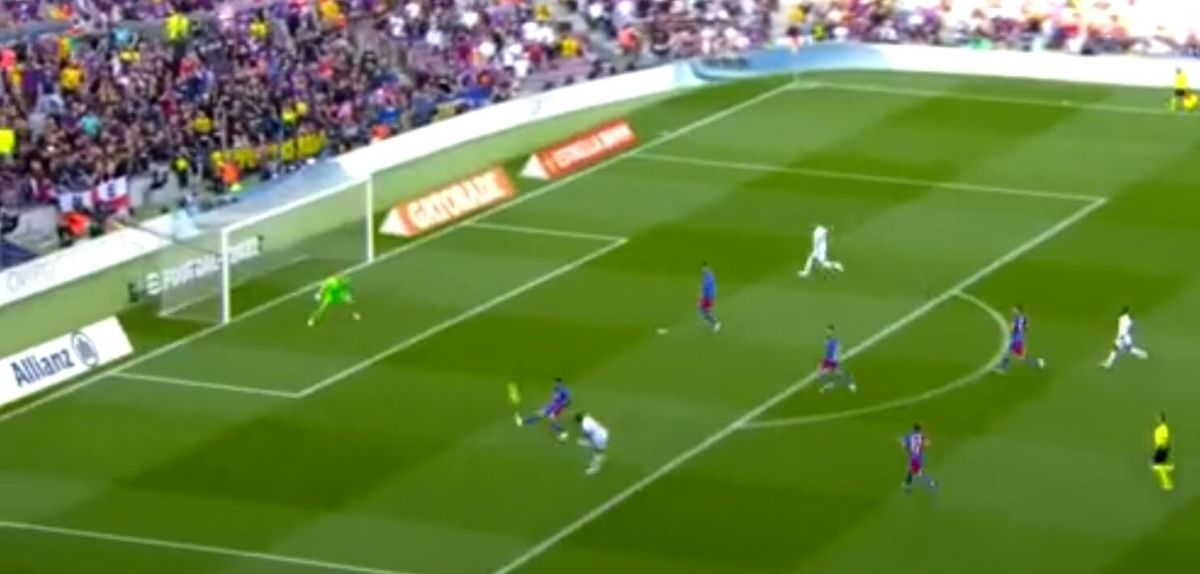Real Madryt prowadzi na Camp Nou! Piękny gol Davida Alaby [WIDEO] Zdjęcie główne wpisu