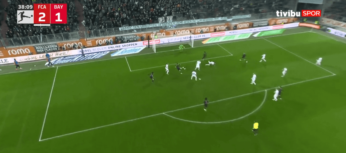 Bayern z golem kontaktowym! Lewandowski z 14. bramką w tym sezonie [WIDEO] Zdjęcie główne wpisu