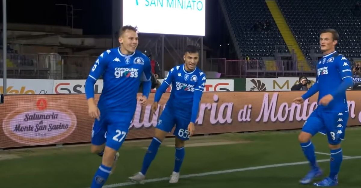 Absolutnie hitowy transfer Żurkowskiego i… zmiana pozycji?! Szokujące informacje z Włoch Zdjęcie główne wpisu